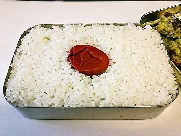 hinomaru-bentou1.jpg