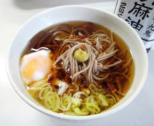 hiyashi-gomaabura-soba2.jpg