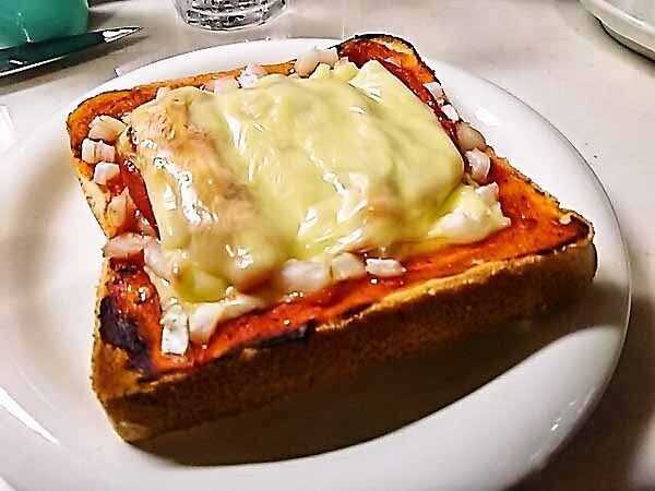 itarian-tomato-piza5.jpg